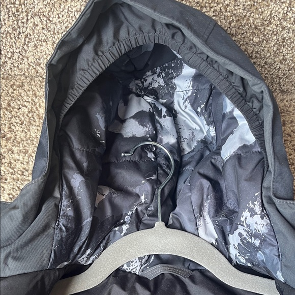 The North Face Kids' Insulated Ski Jacket - Picture 3 of 9